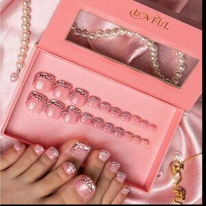 Glamorous Pink Crystal Press-On Nails